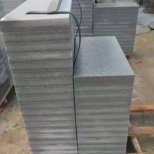 惠州 芝麻灰火烧面300*600*50地铺石材