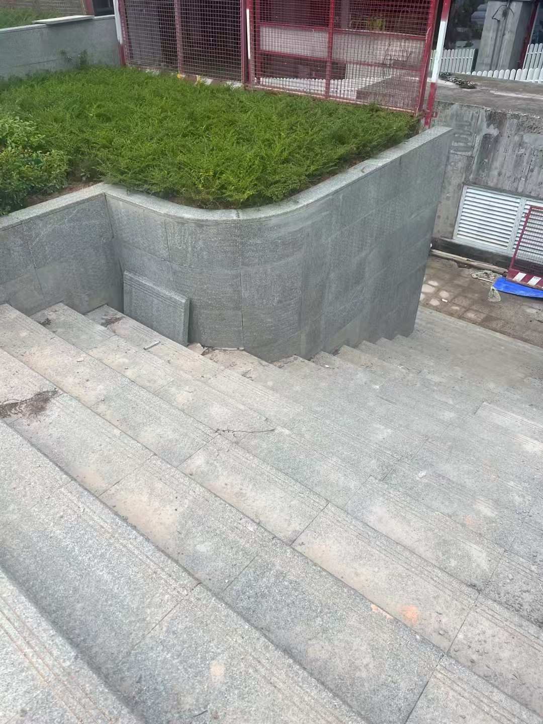 惠州 芝麻黑火烧面铺装案例